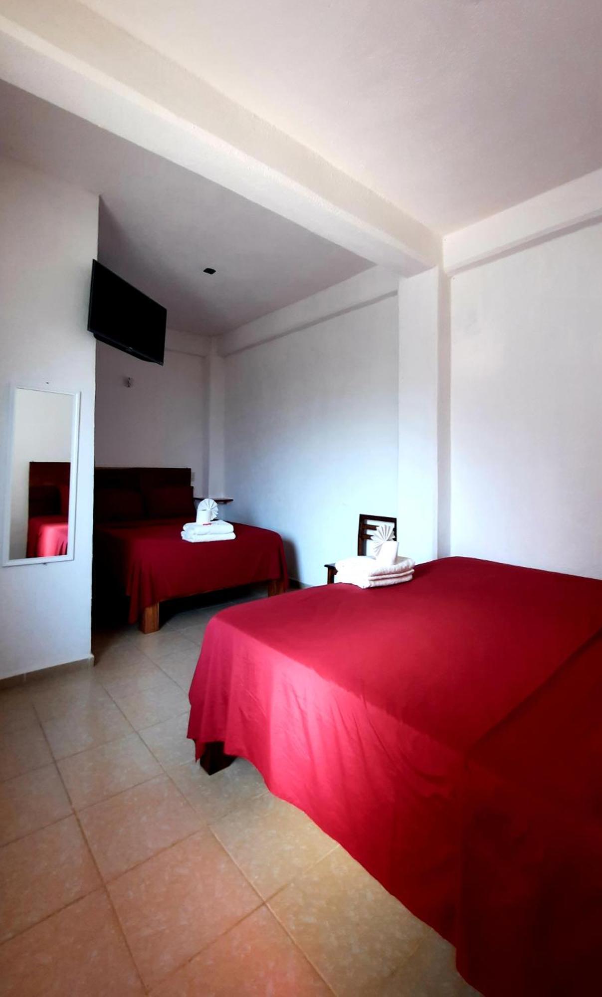 Cataviento Hotel Tecoanapa エクステリア 写真