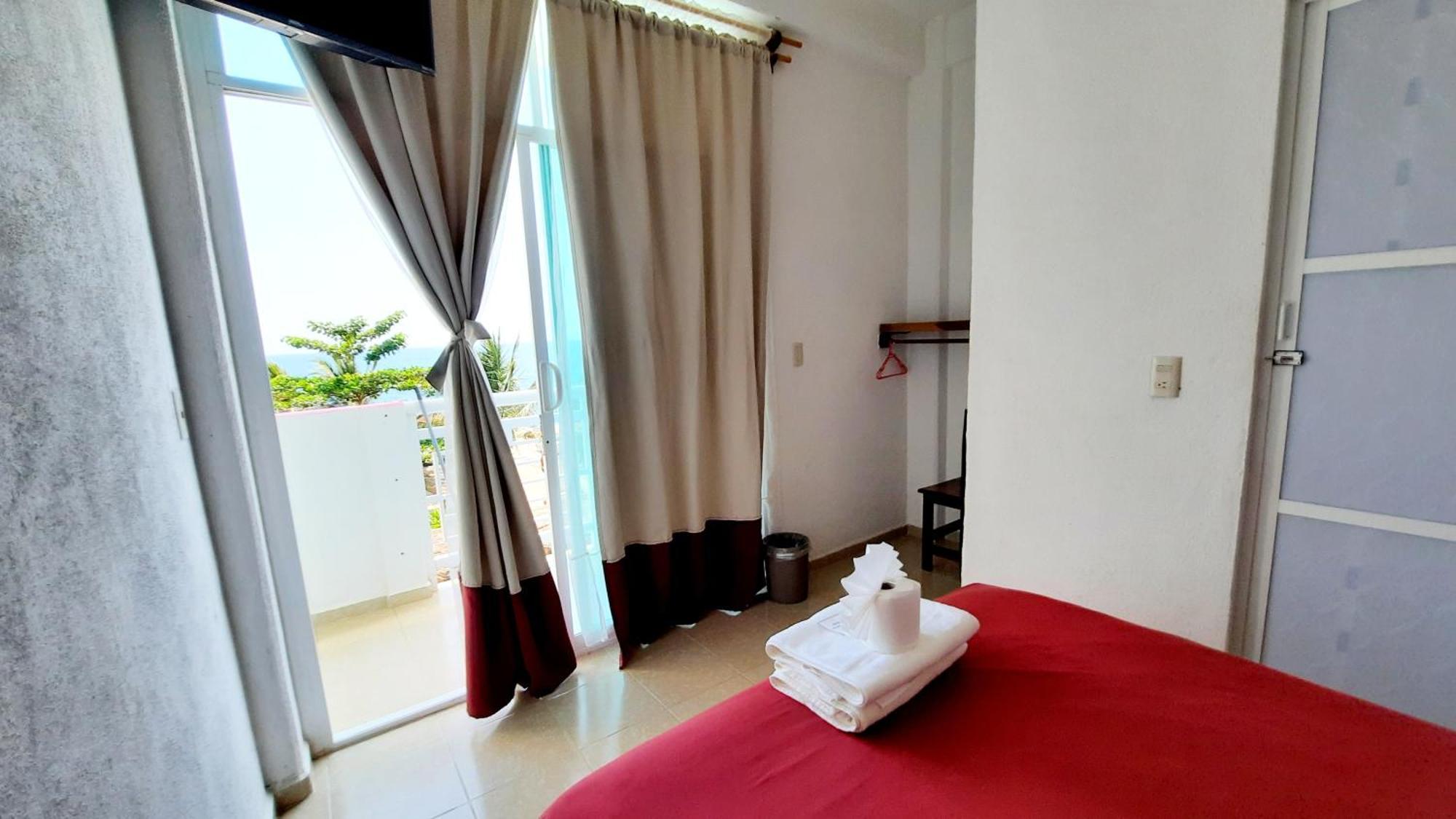 Cataviento Hotel Tecoanapa エクステリア 写真
