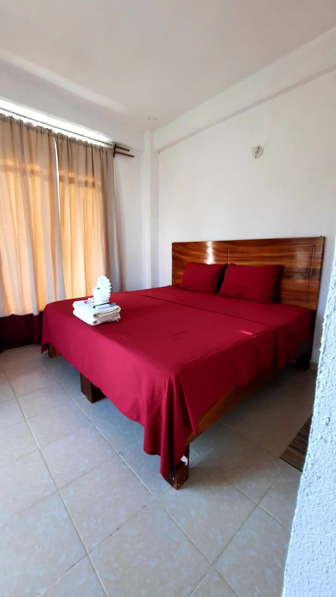 Cataviento Hotel Tecoanapa エクステリア 写真